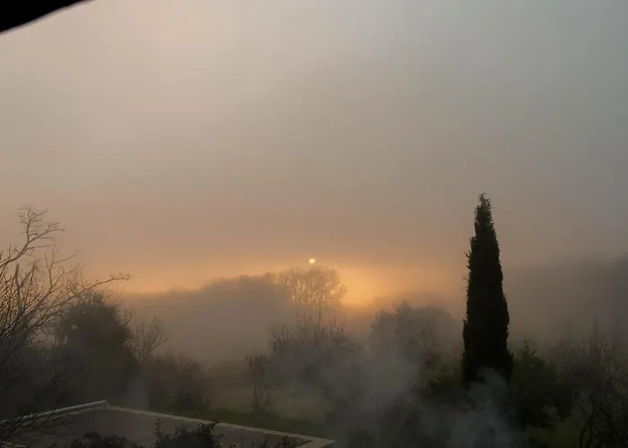 Magnone Vacance - Belle Vue Séjour à la campagne