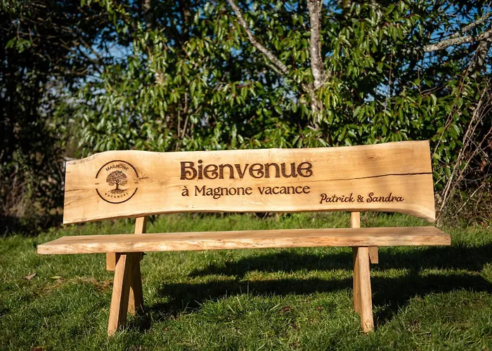 Magnone Vacance - Belle Vue Séjour à la campagne Lavercantière