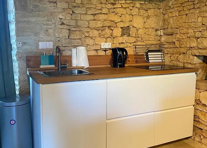 Magnone Vacance - Belle Vue Lavercantière